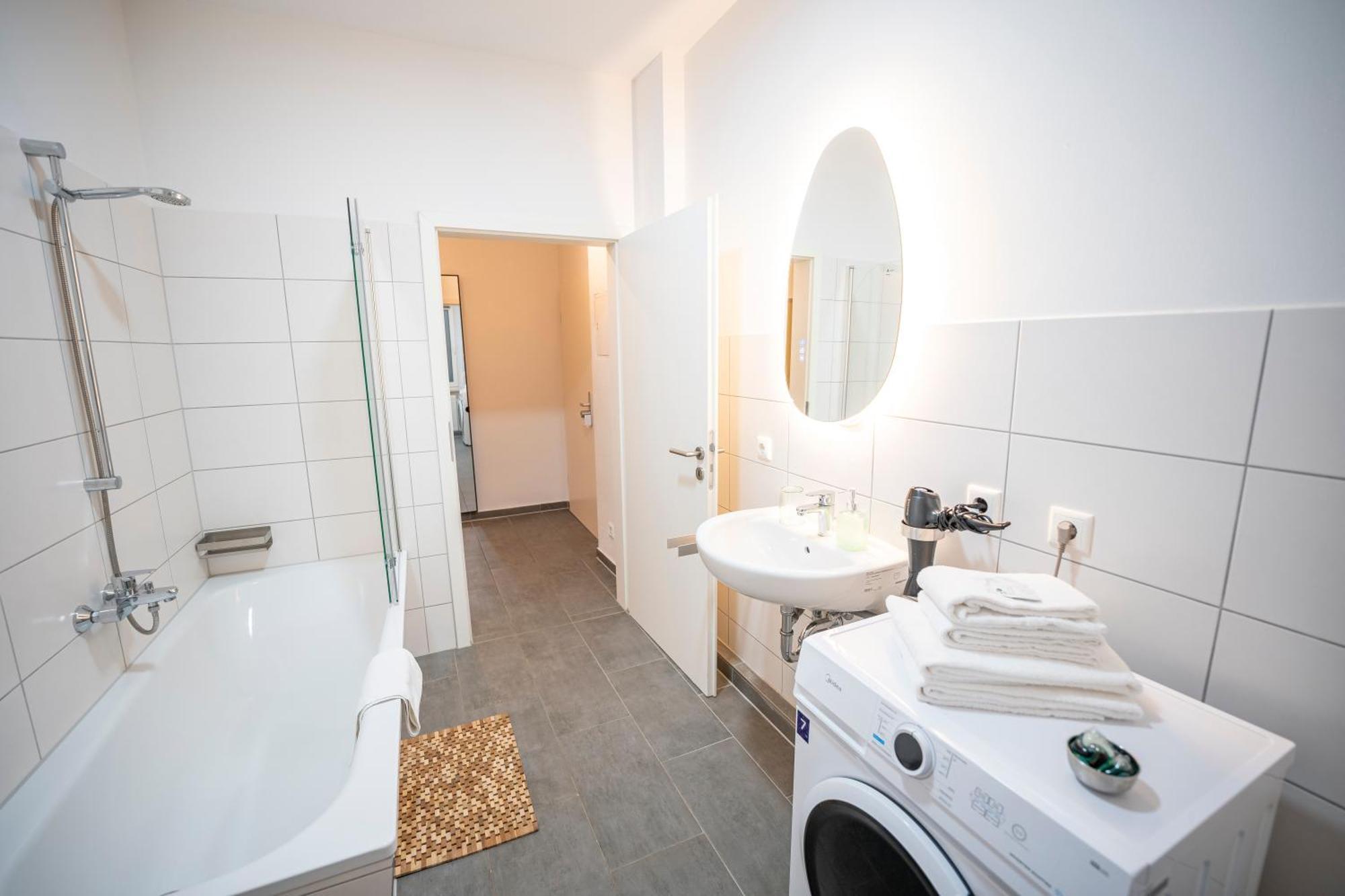Rr - Spacious Apartments - Central - Parking Magdeburg Exterior foto