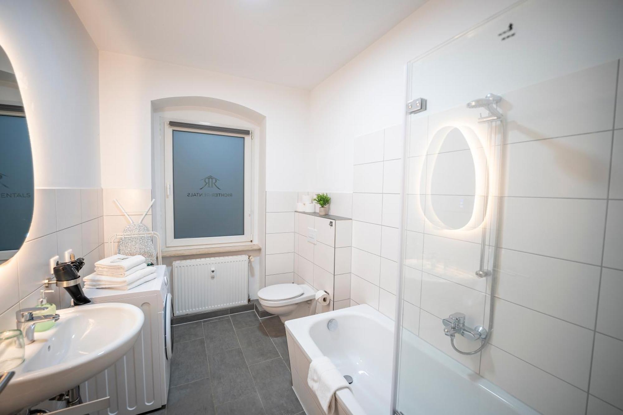 Rr - Spacious Apartments - Central - Parking Magdeburg Exterior foto