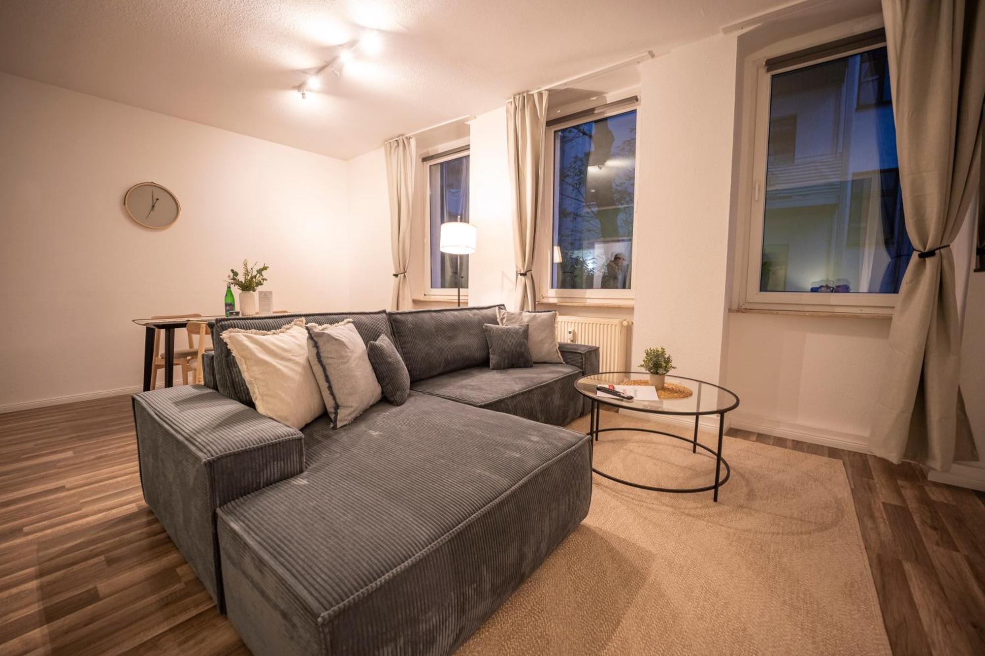 Rr - Spacious Apartments - Central - Parking Magdeburg Exterior foto