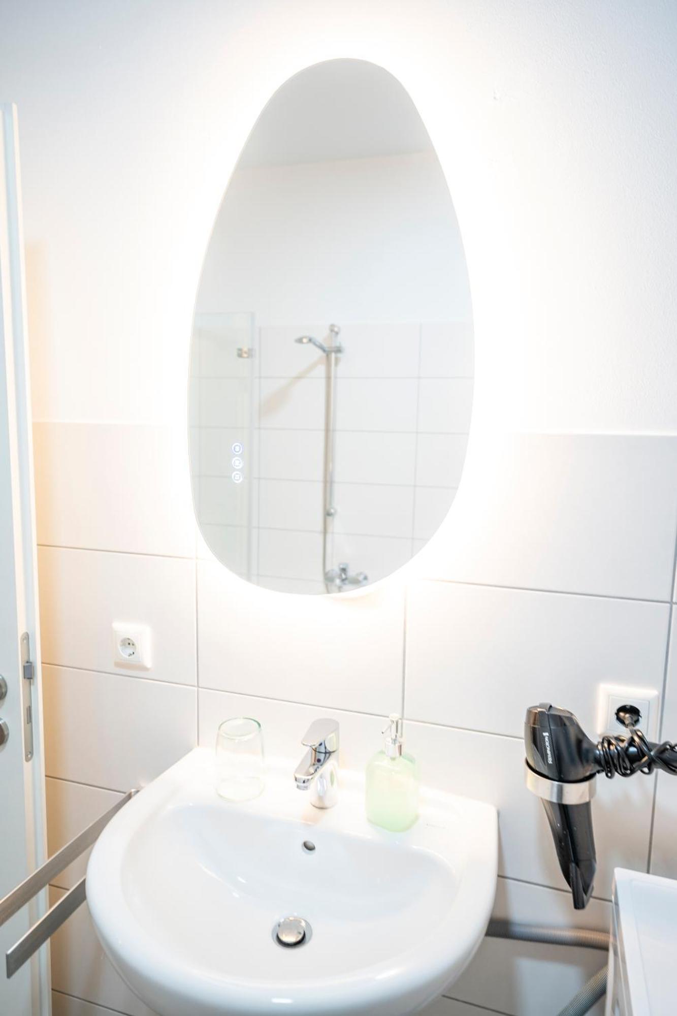 Rr - Spacious Apartments - Central - Parking Magdeburg Exterior foto
